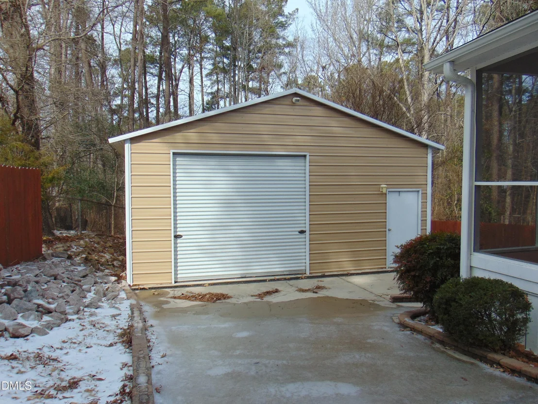 Photo of 442 Gus Road