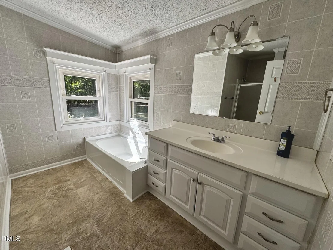 Photo of 1210 Blacksmith Road