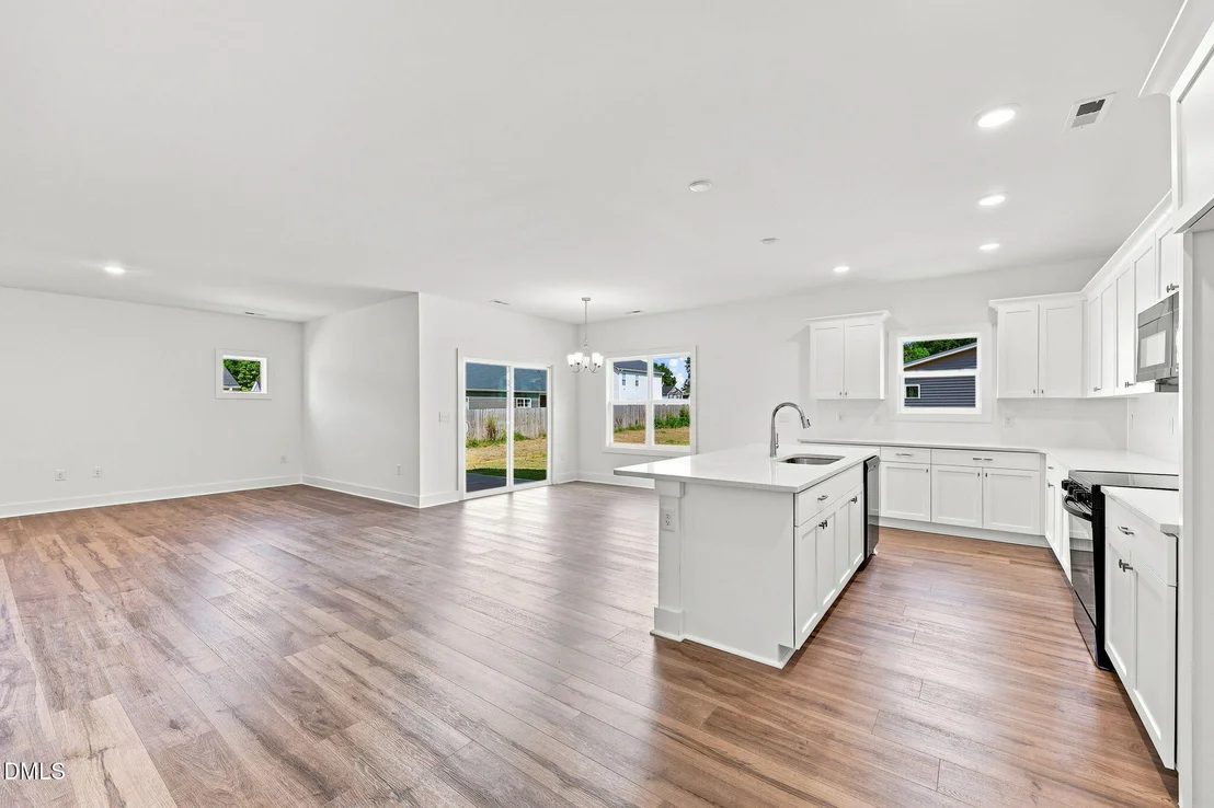 Photo of 30 Loganberry Avenue
