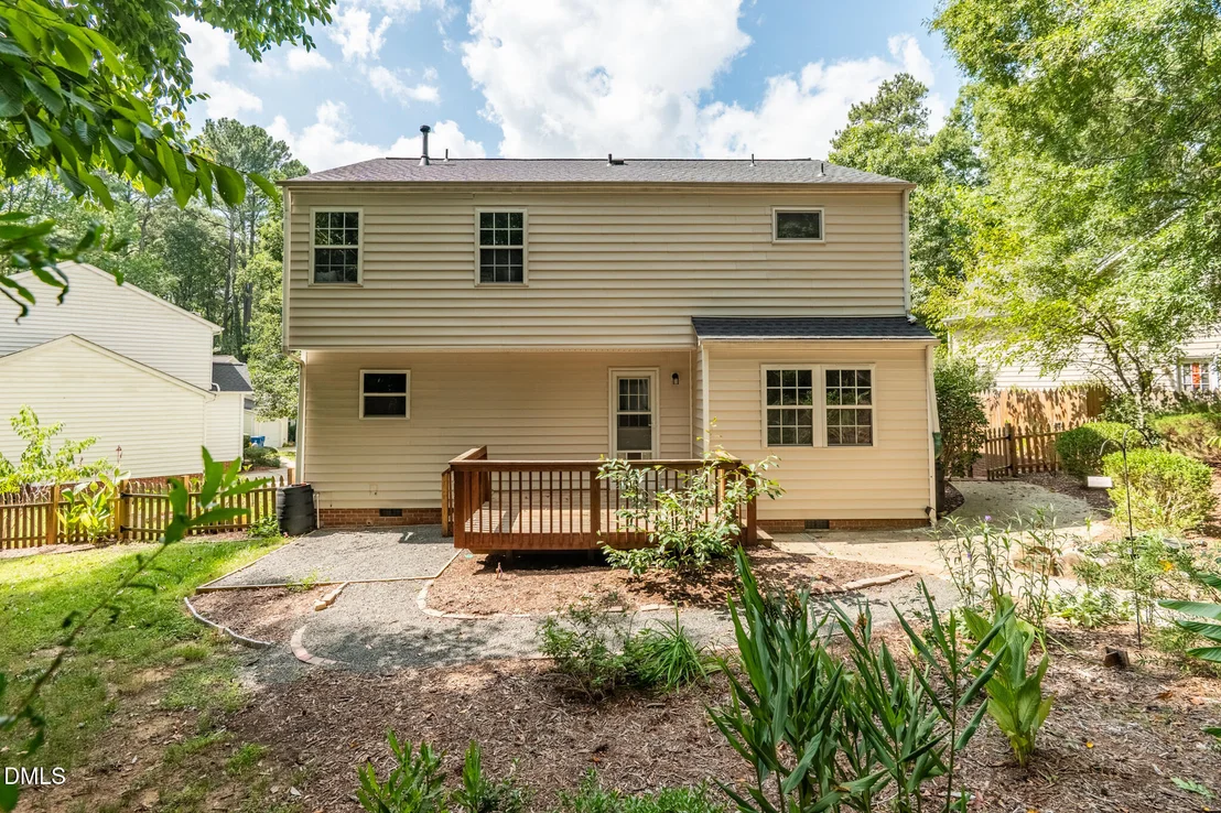 Photo of 2102 Meade Lane