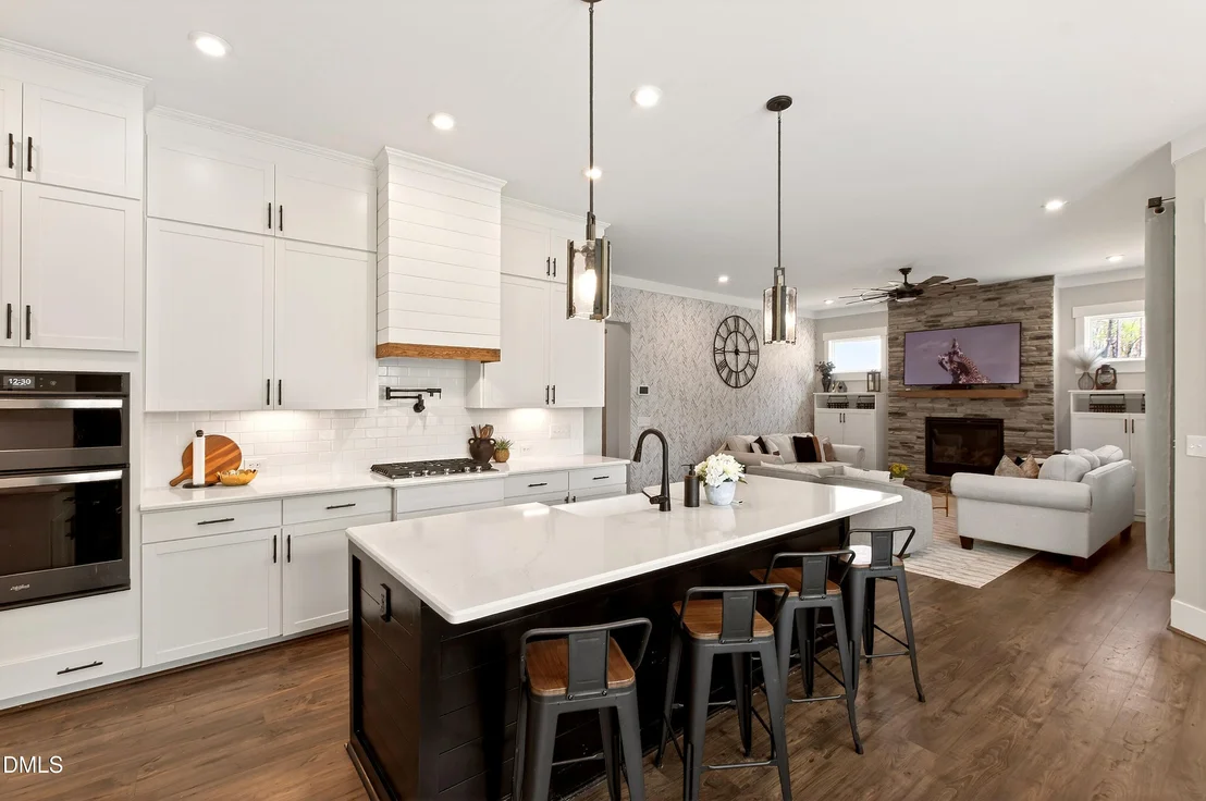 Photo of 7049 Leando Drive