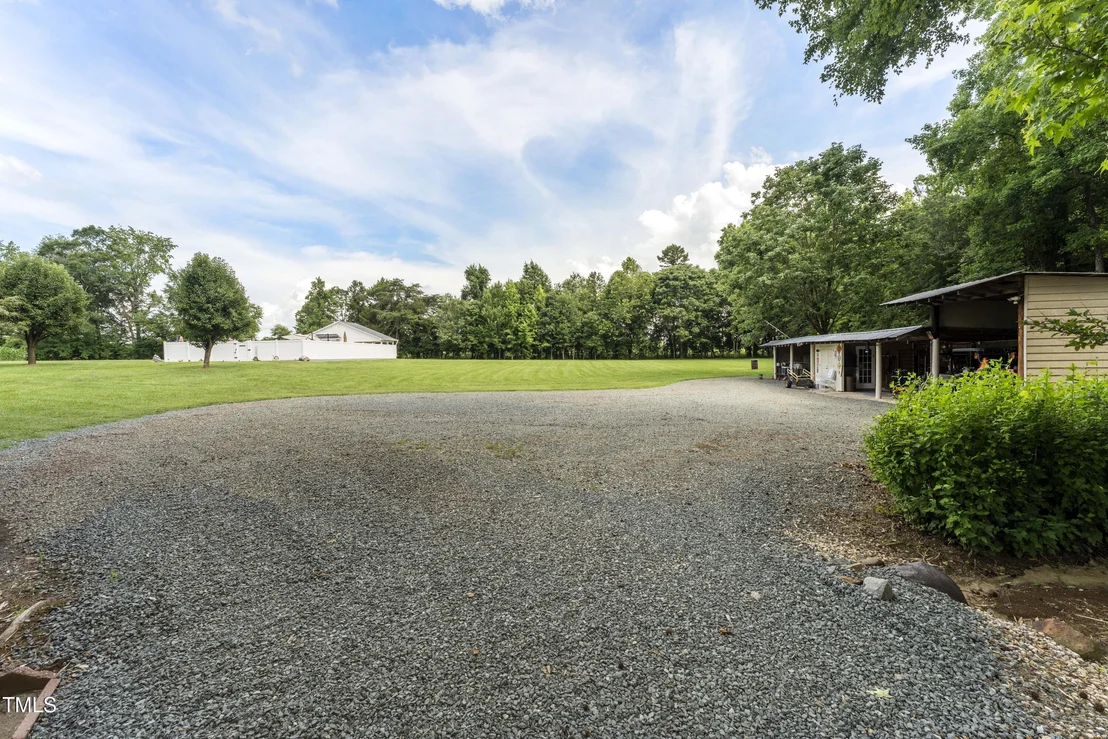 Photo of 5635 Baptist Assembly Road