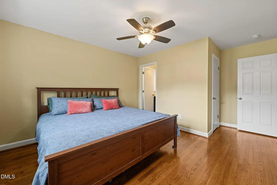 Photo of 1013 Meadowbrook Drive