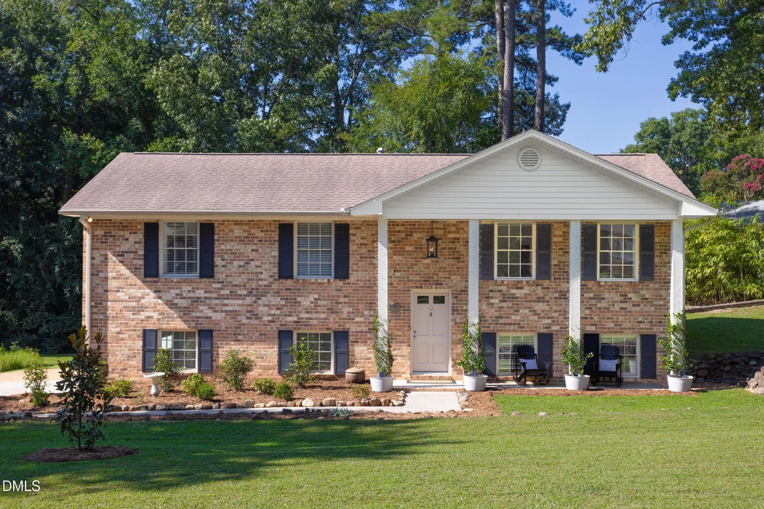 Photo of 3519 Winding Way