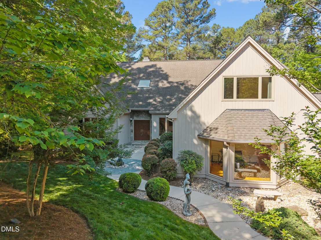Photo of 12117 Cliffside Circle