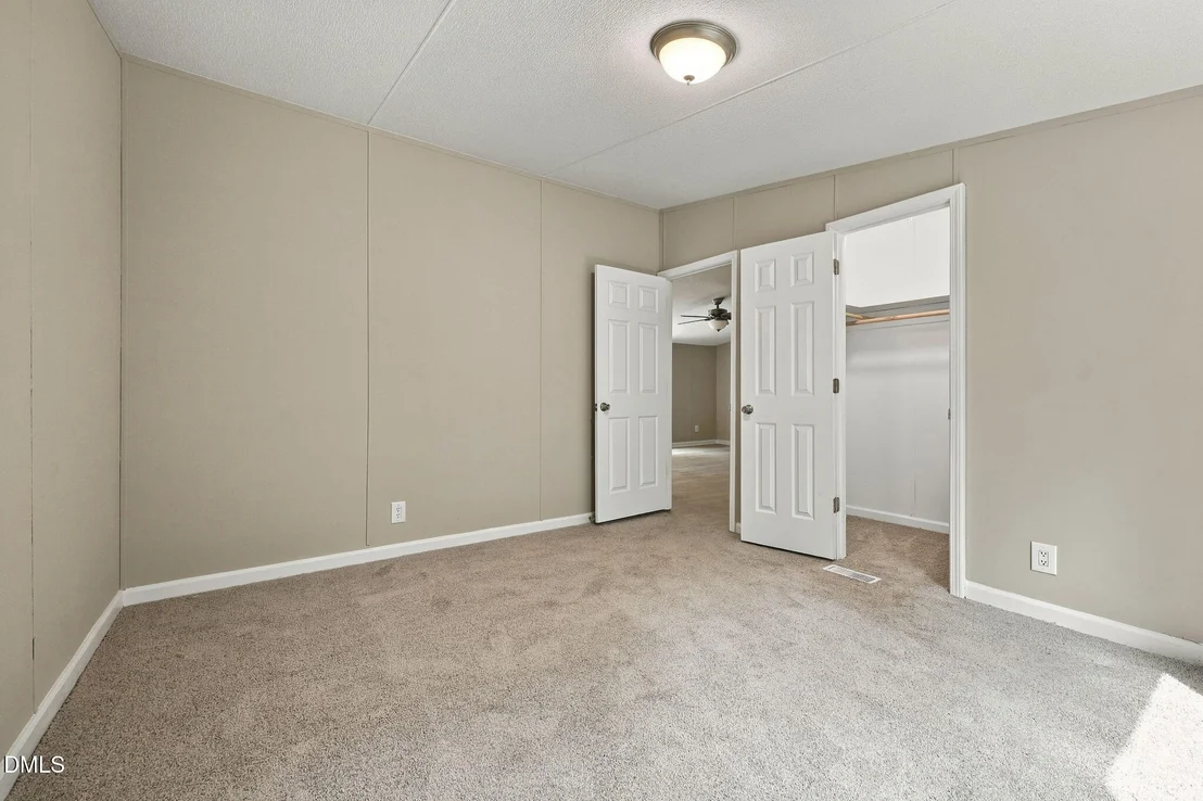 Photo of 582 Ed Thomas Road