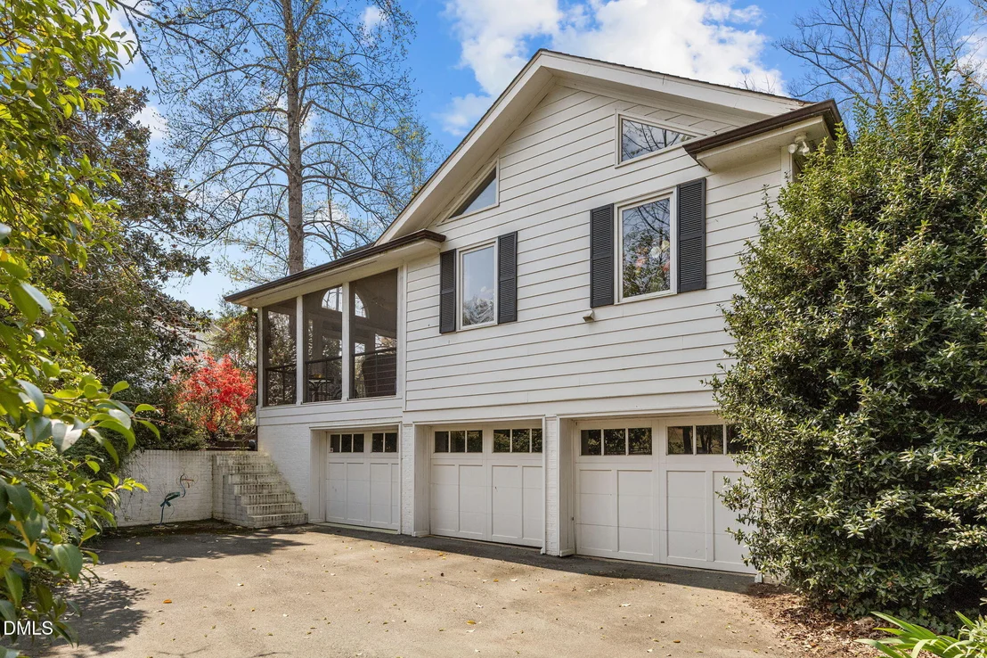 Photo of 2425 Argyle Drive