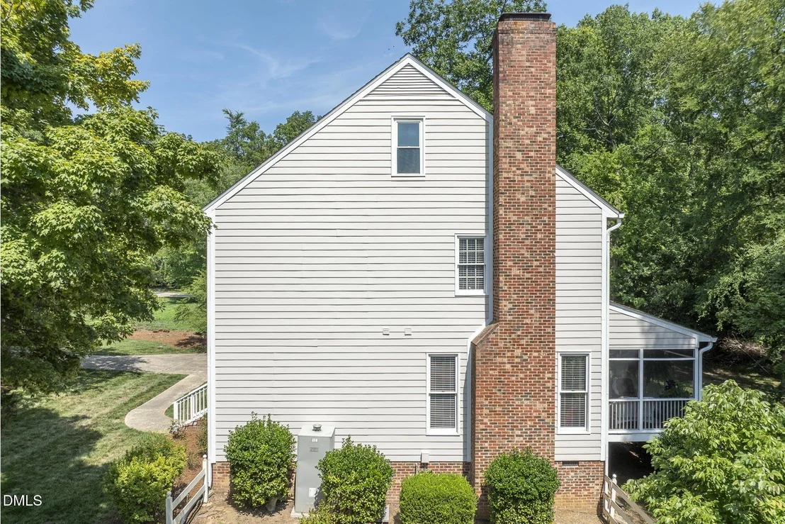 Photo of 708 Flagstone Way