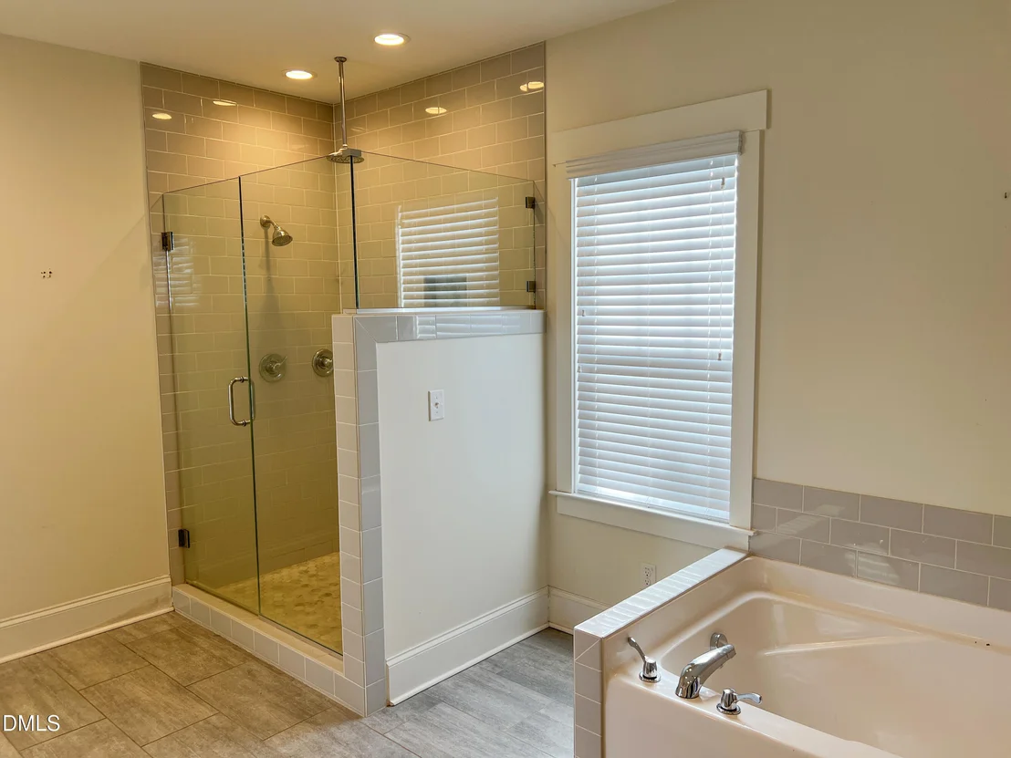 Photo of 409 Rogers Road