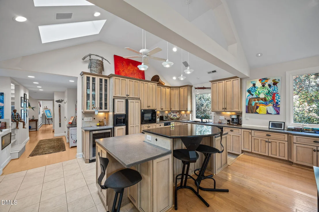 Photo of 2425 Argyle Drive