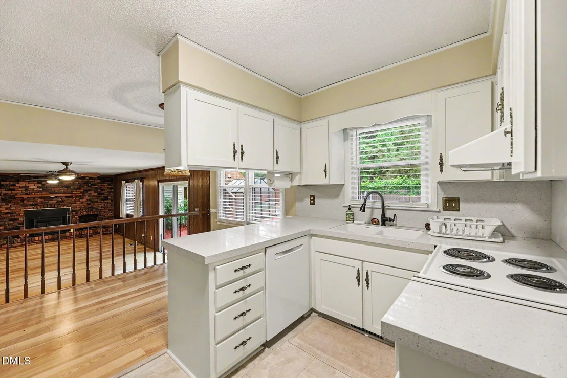 Photo of 5000 Cedarwood Drive
