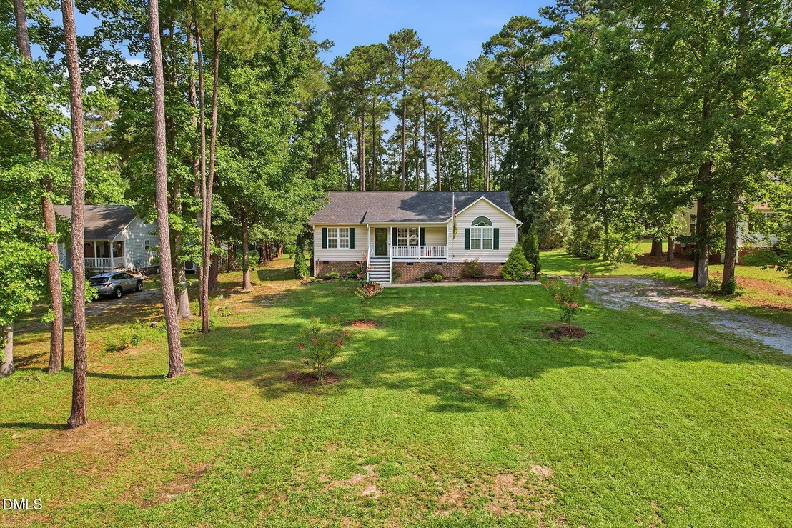 Photo of 130 Walton Circle