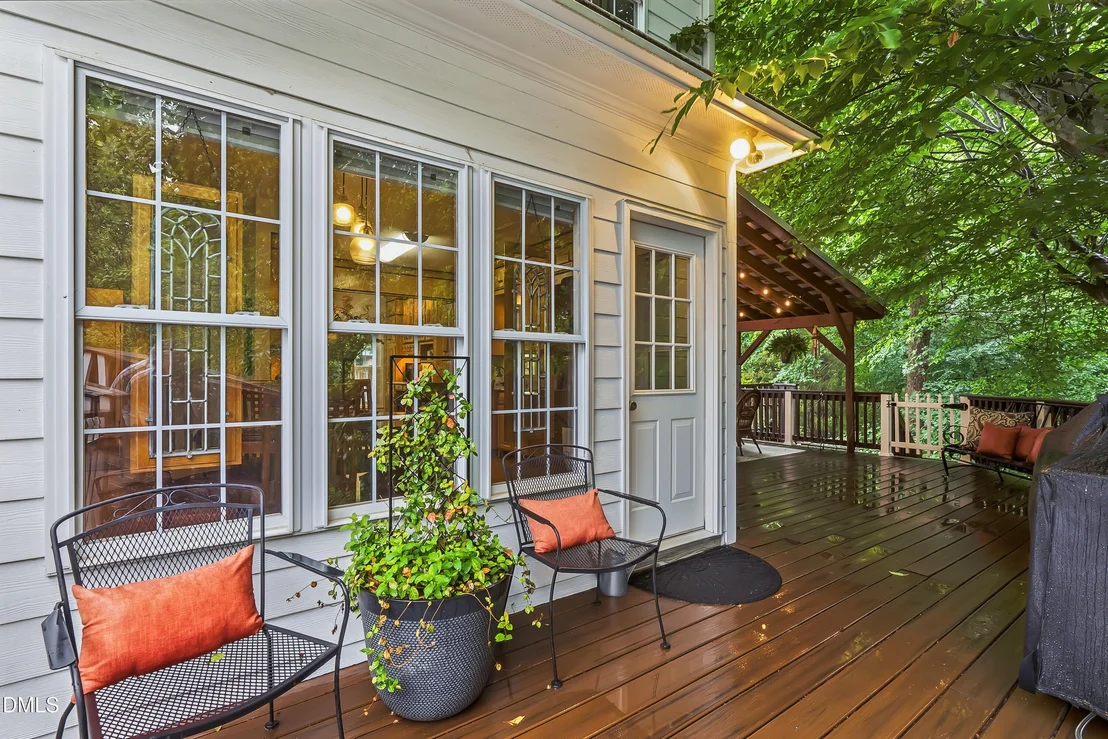 Photo of 1214 Halcyon Place