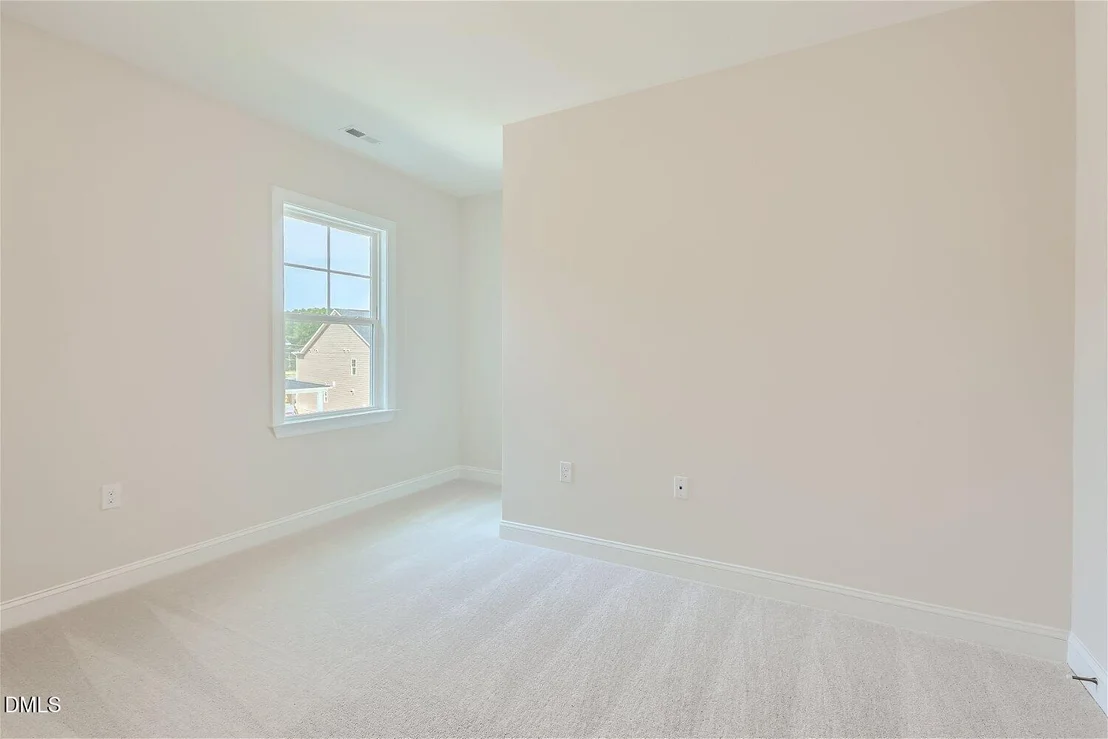 Photo of 124 Fablewood Trail