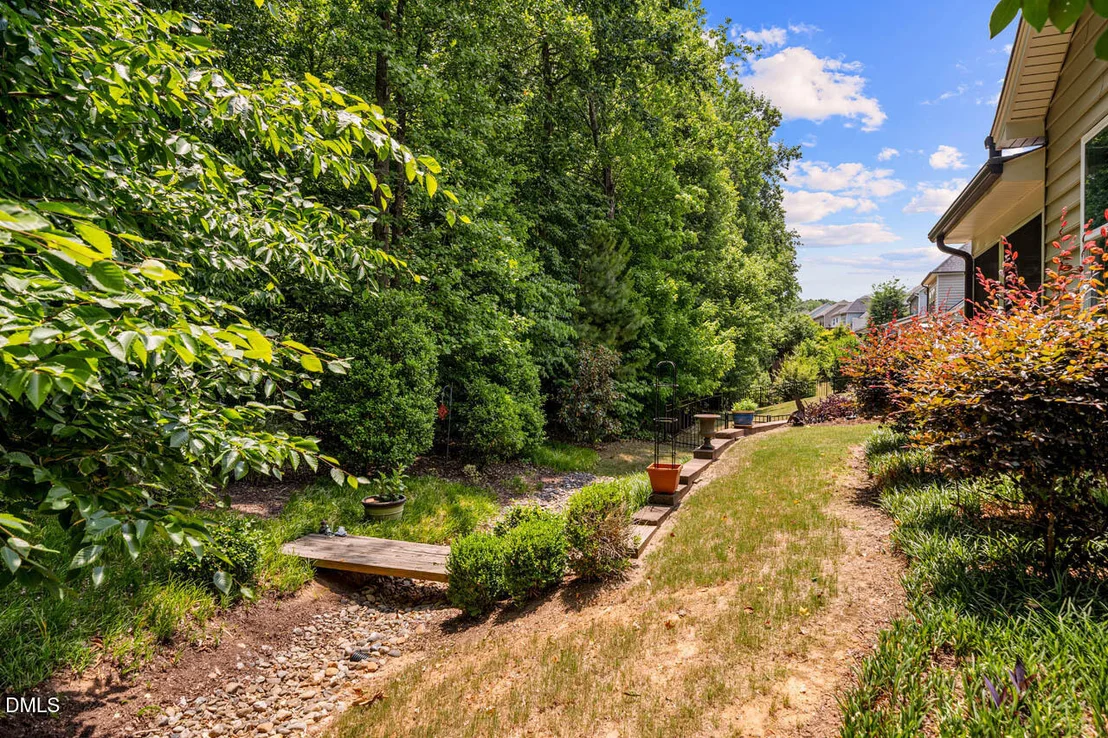 Photo of 433 Botan Way