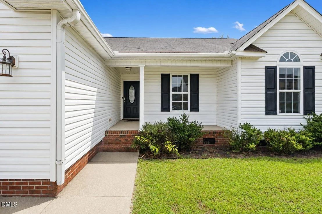 Photo of 1466 Thoroughbred Trail