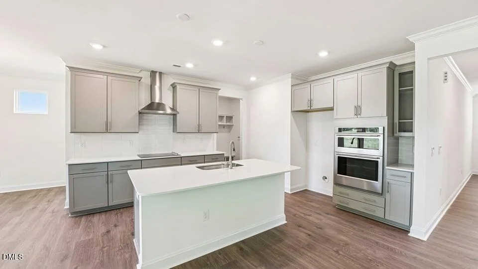 Photo of 115 Oak Bluff Court