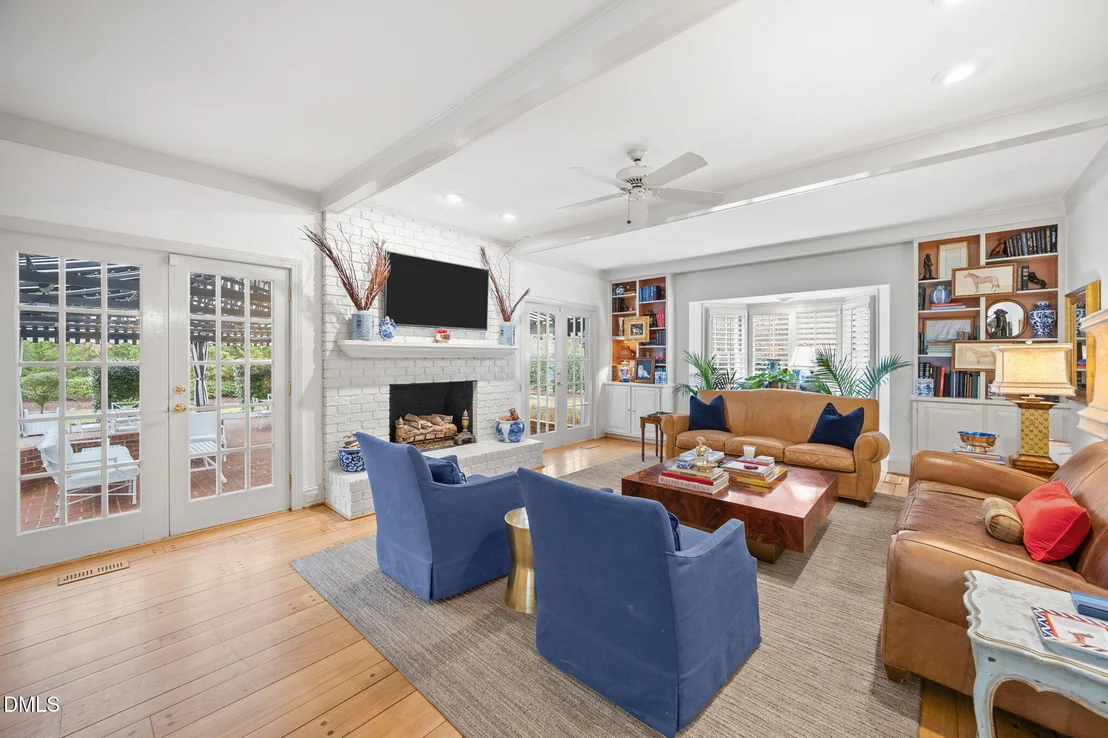 Photo of 3712 Darwin Road