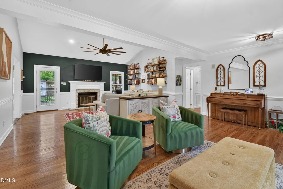 Photo of 103 Pinewood Drive