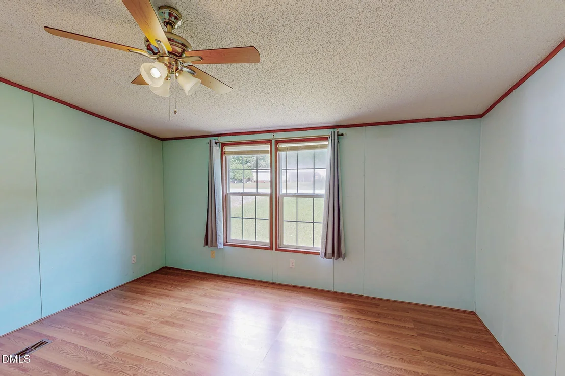 Photo of 333 Christys Way