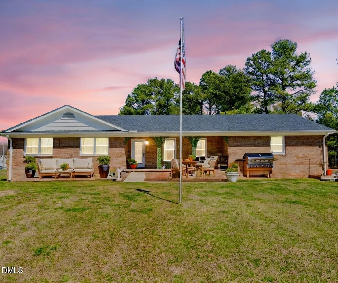 Photo of 916 Clayton Road