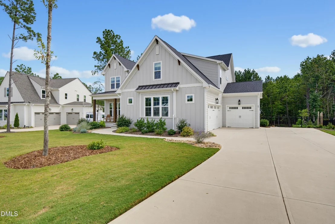 Photo of 40 Spanish Oak Drive