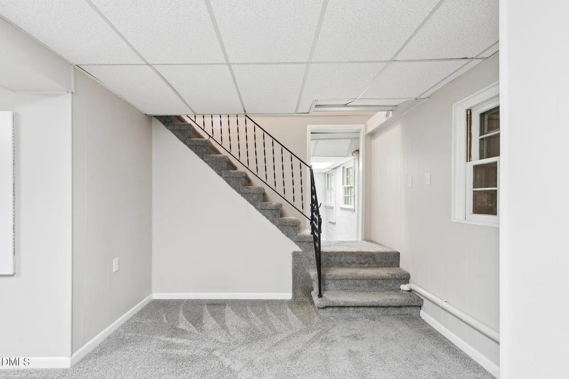 Photo of 412 Pinecroft Drive