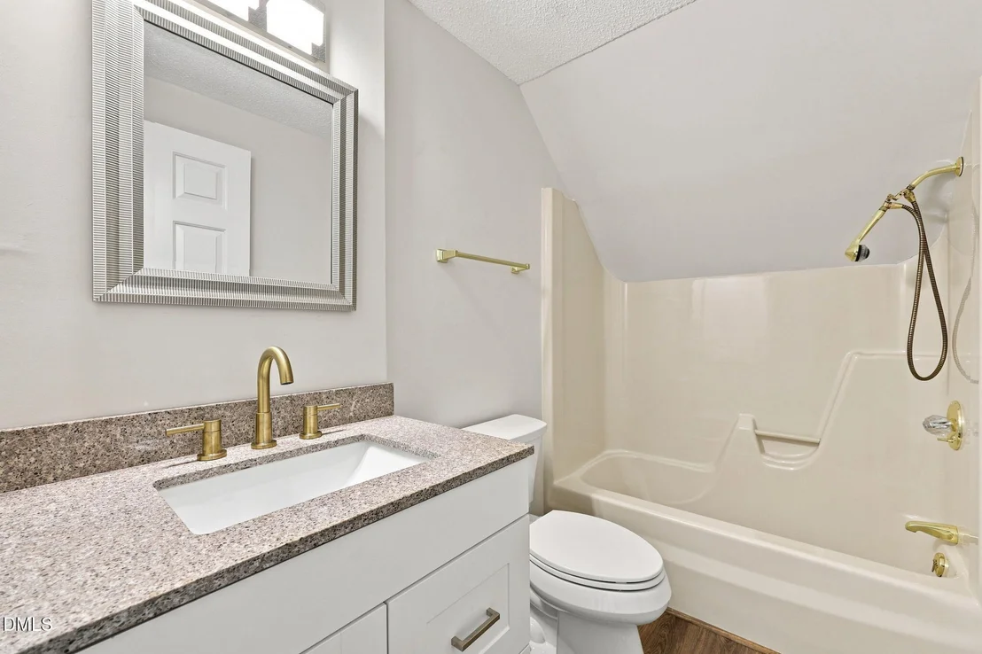 Photo of 909 Highview Street