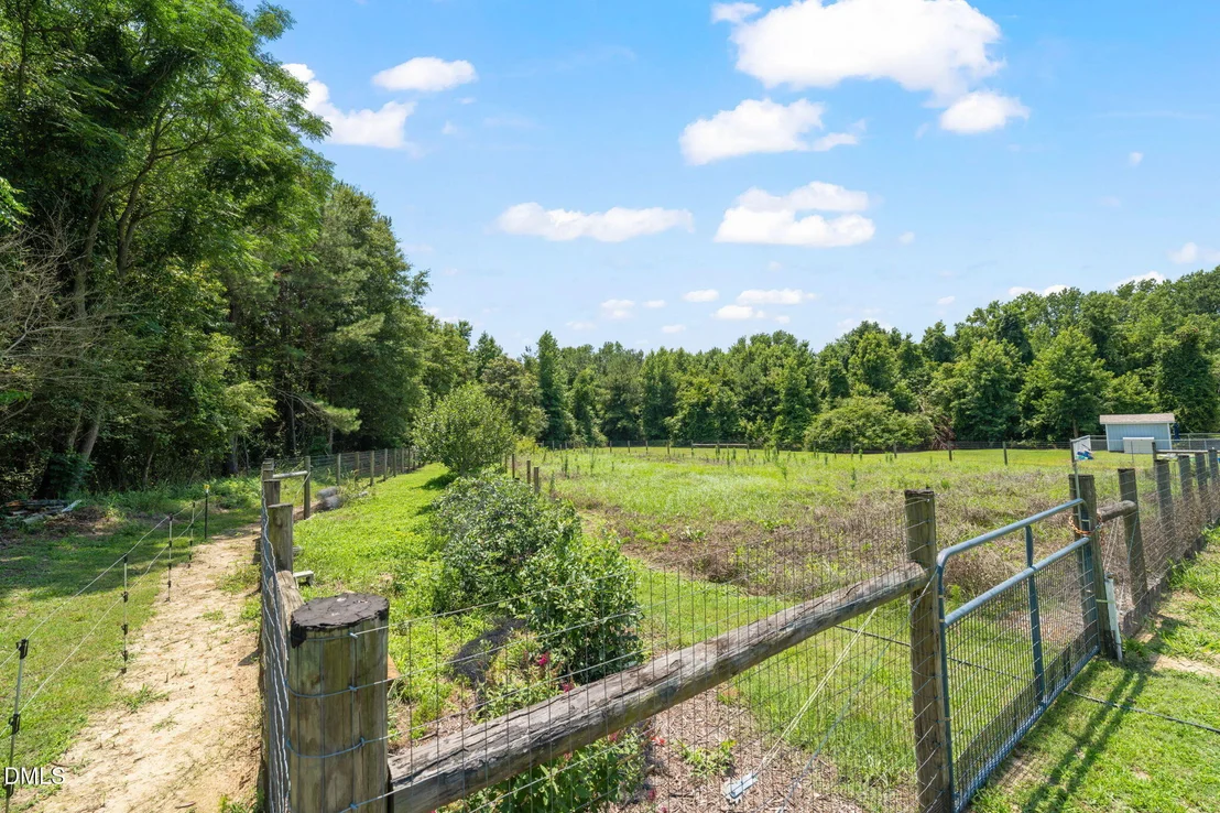 Photo of 842 Campground Road