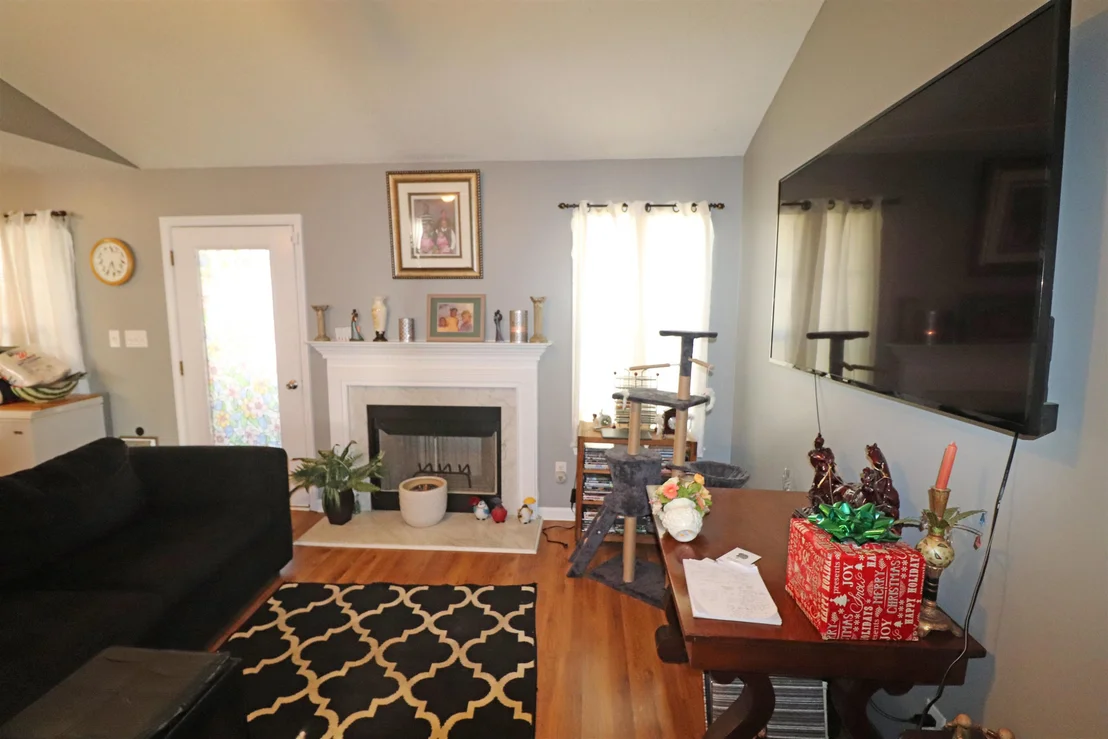Photo of 128 Grassy Rio Lane