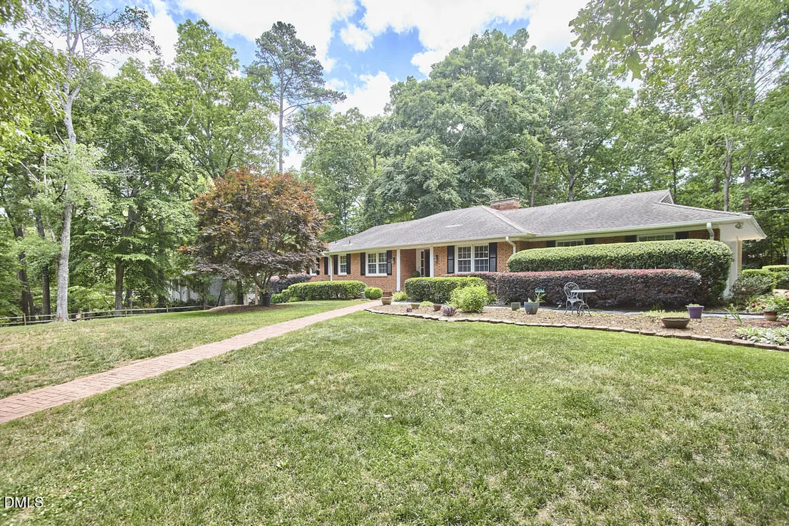 Photo of 3815 Swarthmore Road