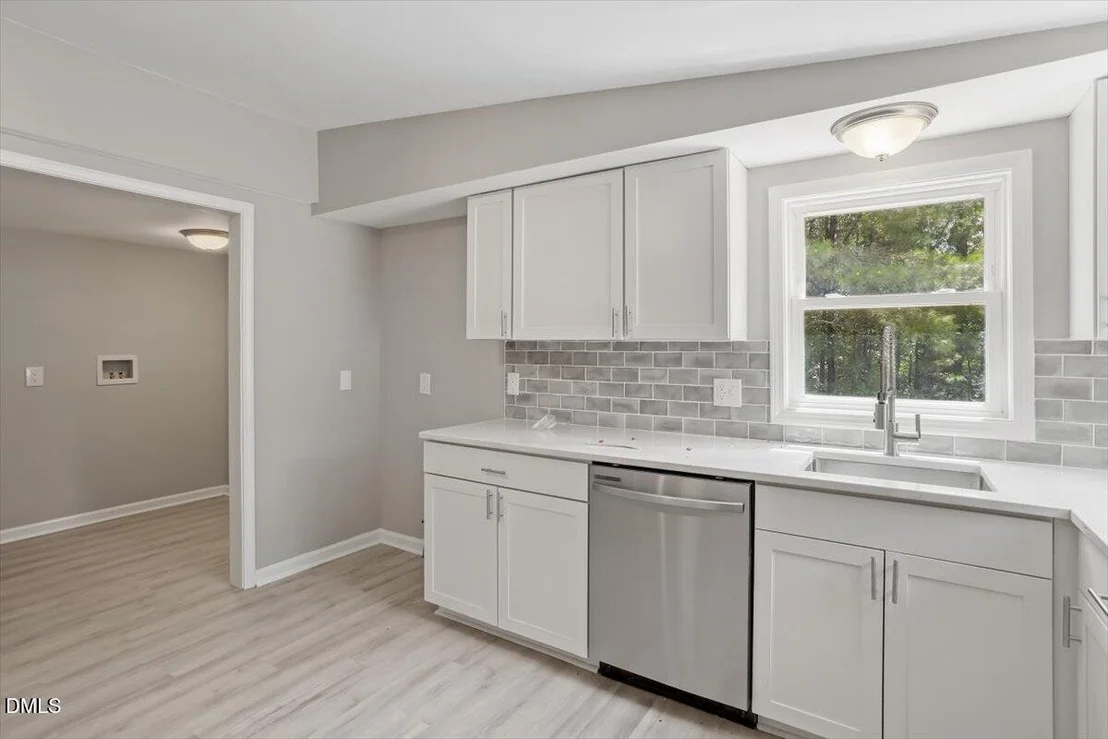 Photo of 581 Ed Thomas Road