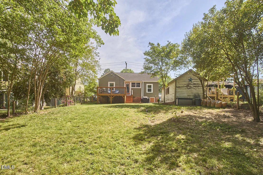 Photo of 310 Dacian Avenue