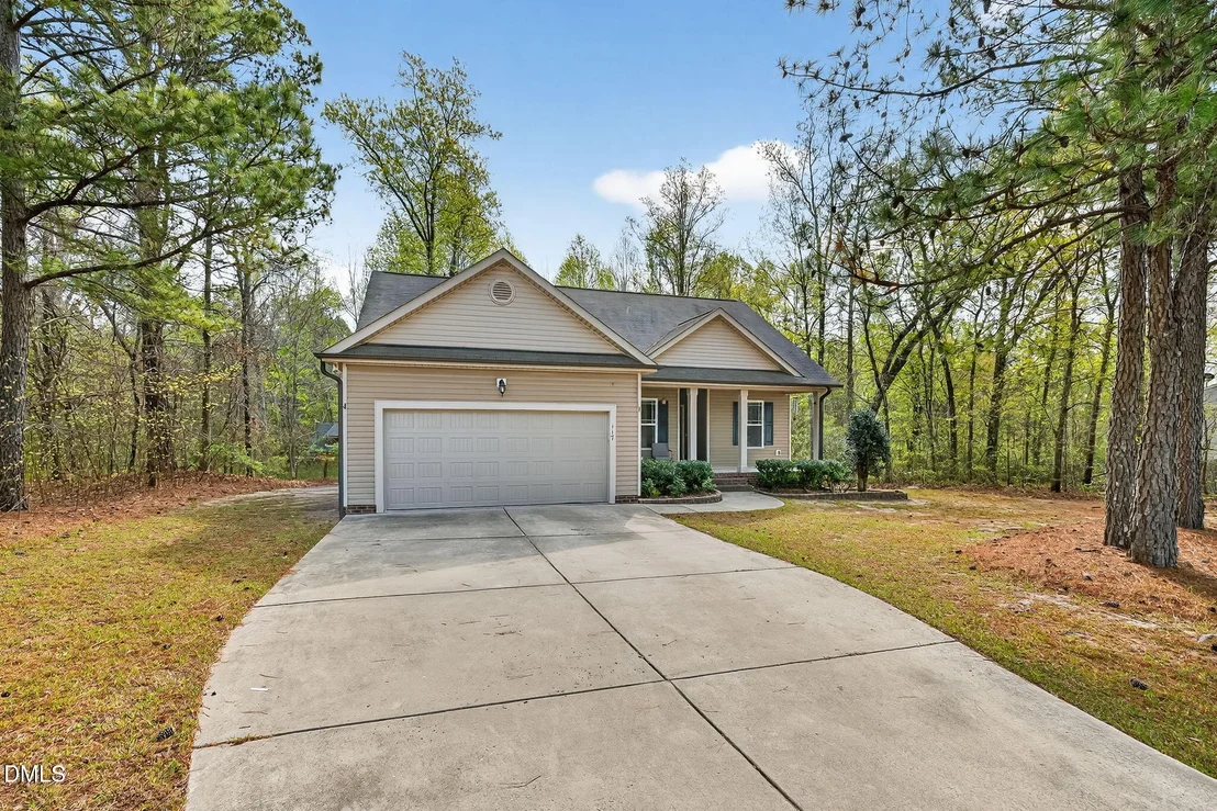 Photo of 117 Maple Leaf Court