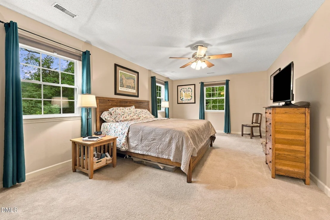 Photo of 5909 Cole Mill Road