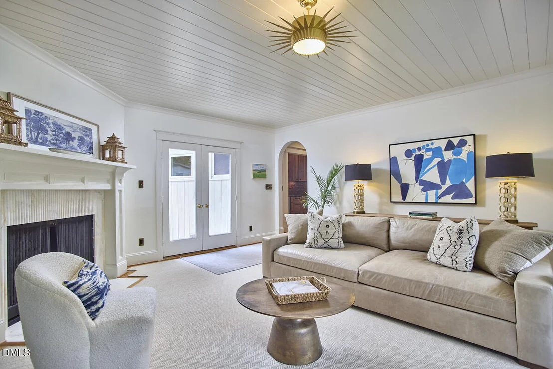 Photo of 3505 Rugby Road