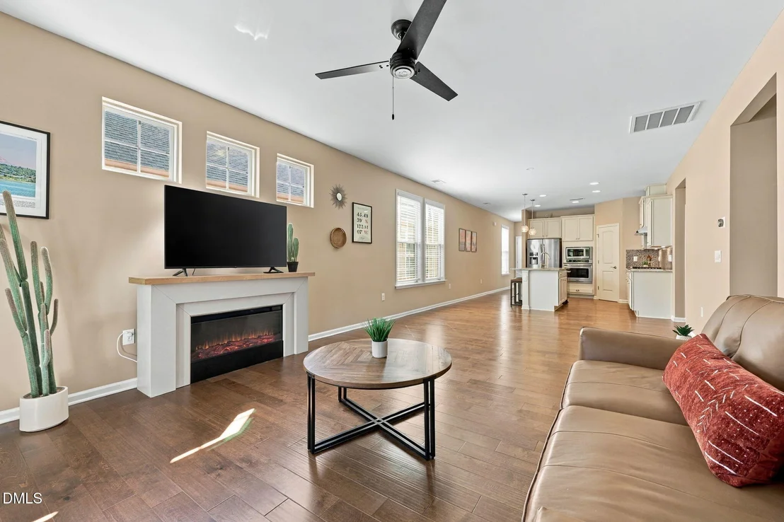 Photo of 1033 Cuthbert Lane