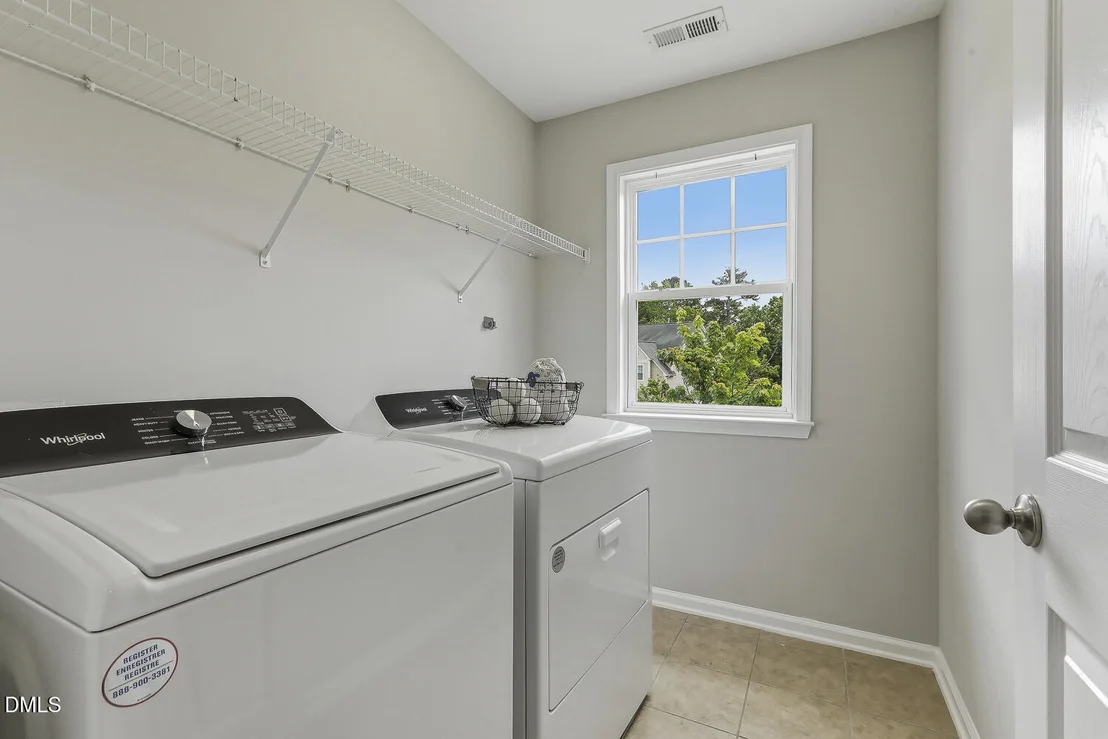 Photo of 1756 Laurel Park Place