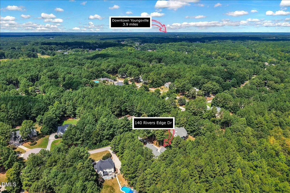 Photo of 140 Rivers Edge Drive
