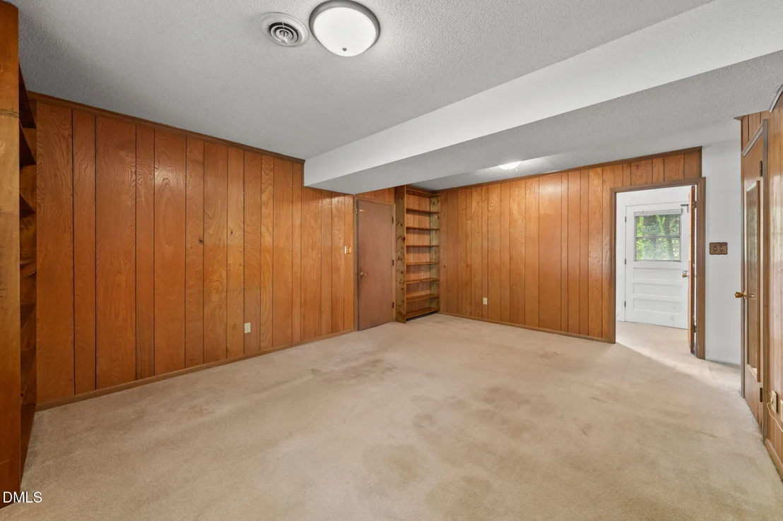 Photo of 5701 Hayloft Circle
