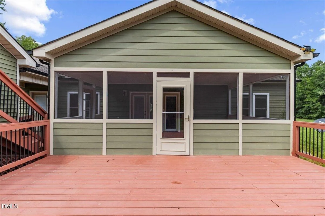 Photo of 11208 Range Road