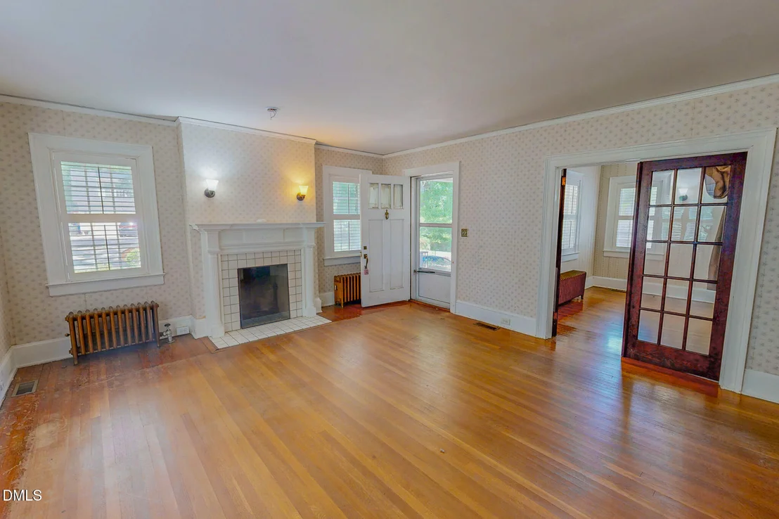 Photo of 208 Forestwood Drive