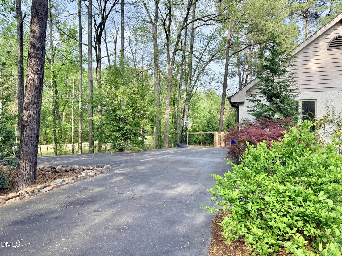 Photo of 1023 Cleland Drive