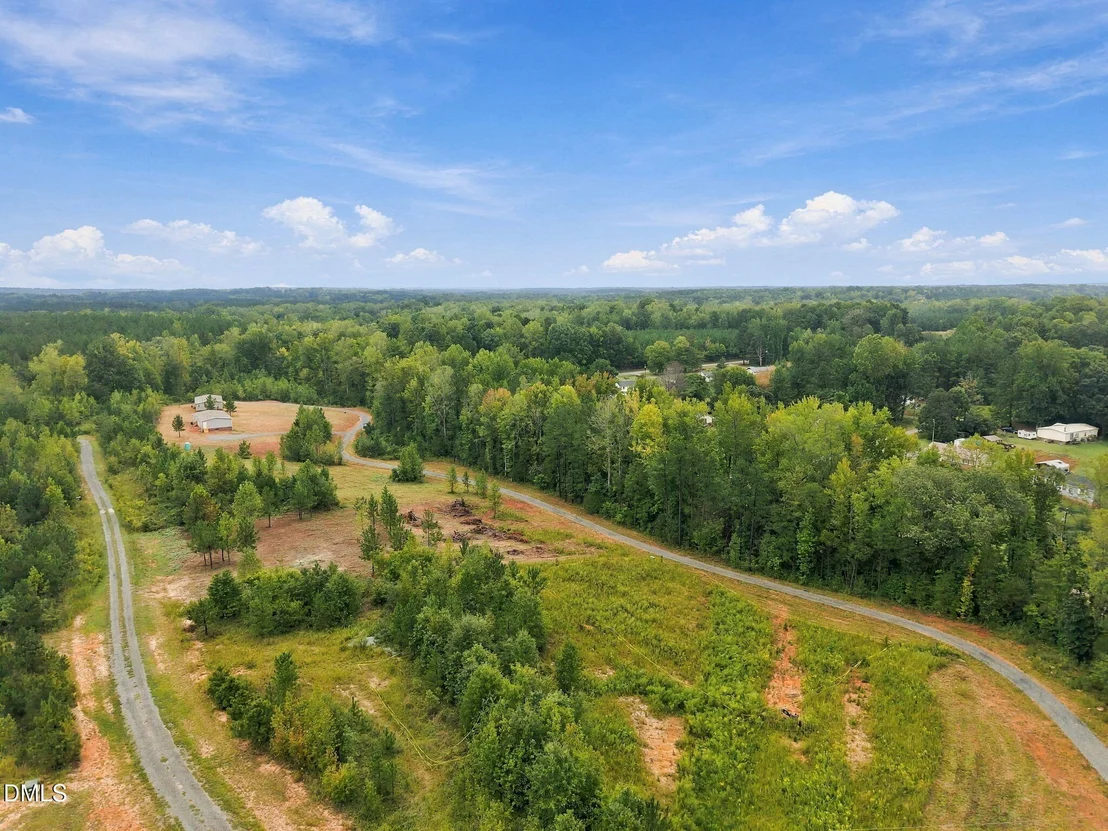 Photo of 8019 Cornwall Road