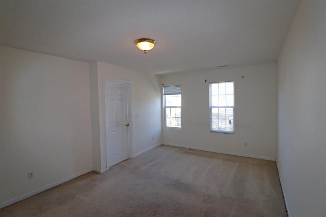 Photo of 4445 Cardinal Grove Drive