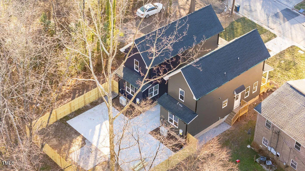 Photo of 1127 Elmo Street