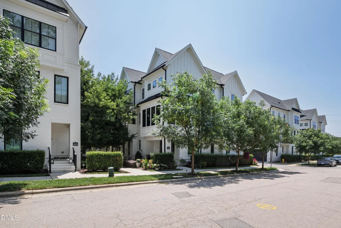 Photo of Unit 102 at 1501 Draper View Loop