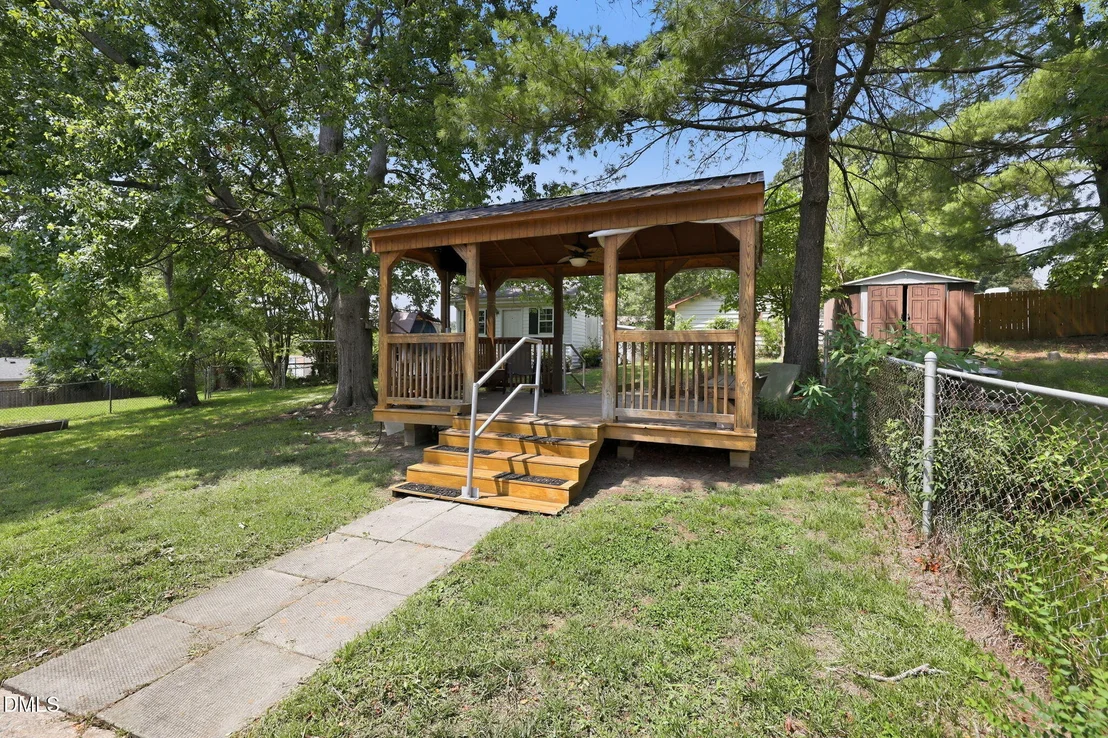 Photo of 2222 Lynette Drive
