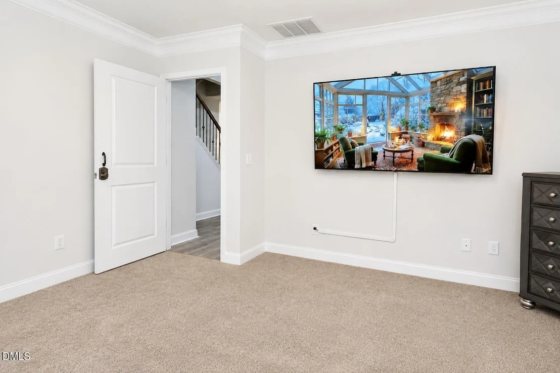 Photo of 182 Hillmont Drive
