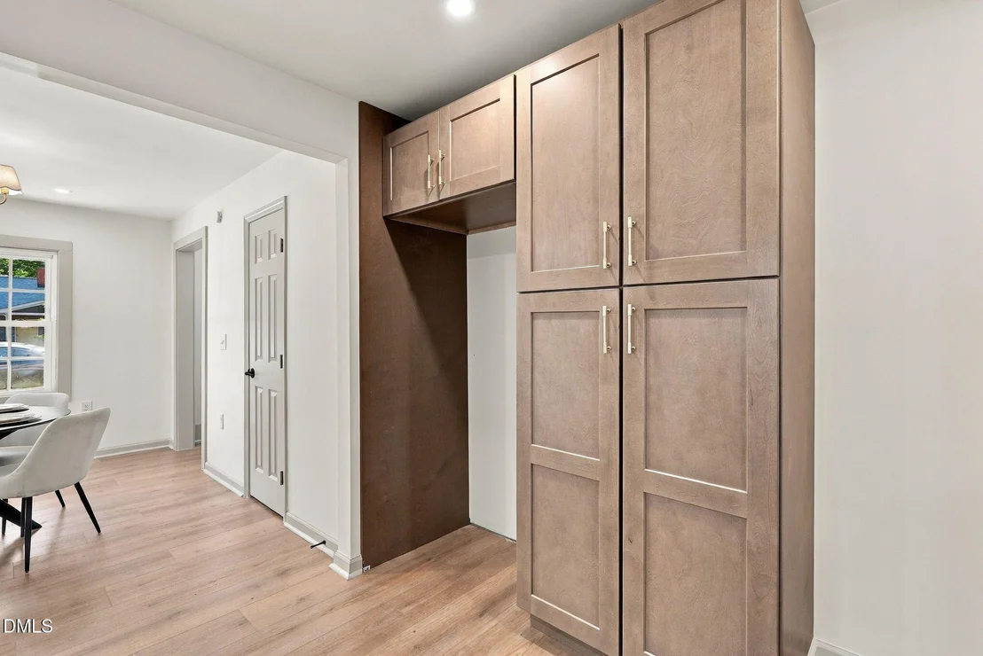 Photo of 2413 Shenandoah Avenue